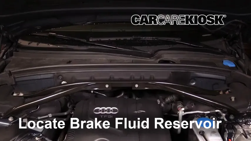 2011 Audi Q5 Premium Plus 2.0L 4 Cyl. Turbo Brake Fluid